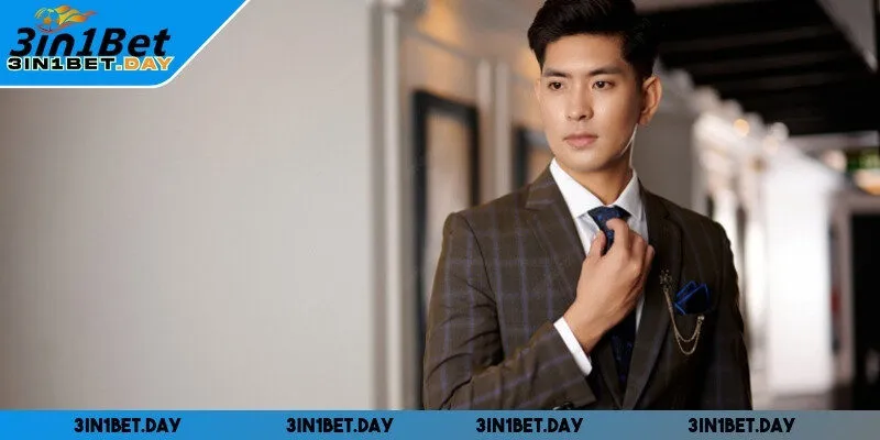 Tác giả James Tippett thành công từ những bước đầu nhỏ bé